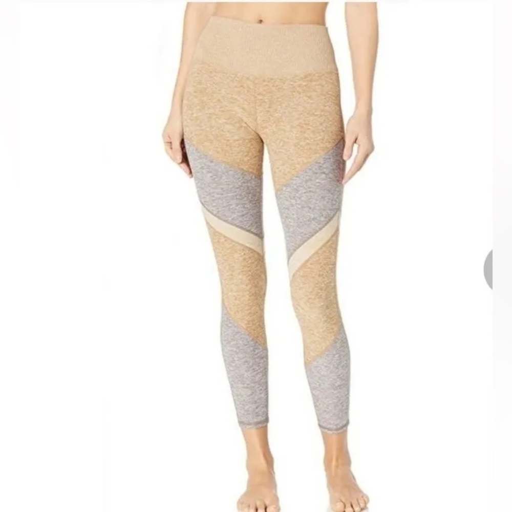 Alo yoga Alo soft 7/8 Highwaist Colorblock Legging Small
